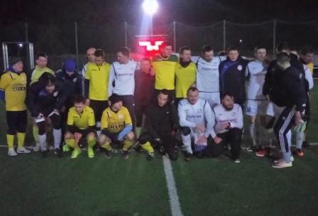 04-12_.jpg 04-12_.jpg